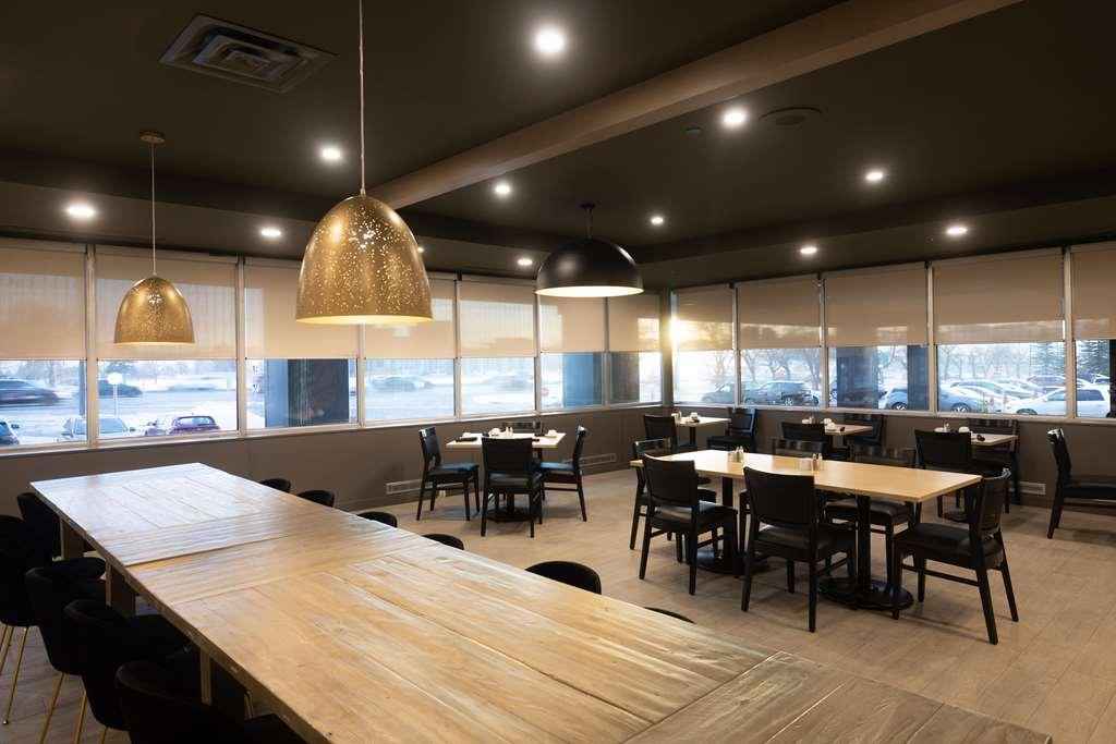 Doubletree By Hilton Calgary North Hotell Restaurang bild